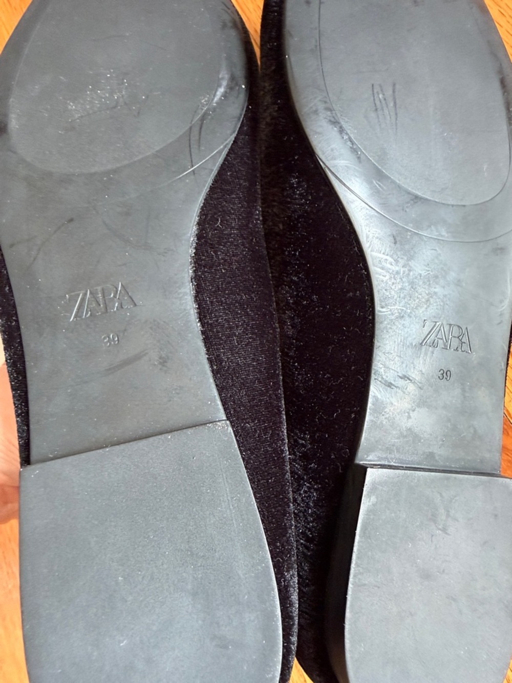 Zara Low-Heeled Velvet Loafer Shoes - Picture 12 of 12